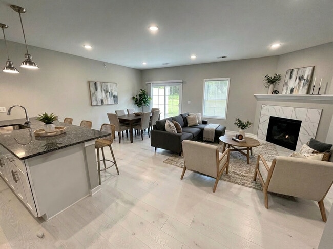 Building Photo - Howard Meadow Apartment Homes