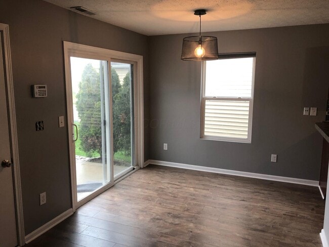 Building Photo - 9264 Polaris Green Dr