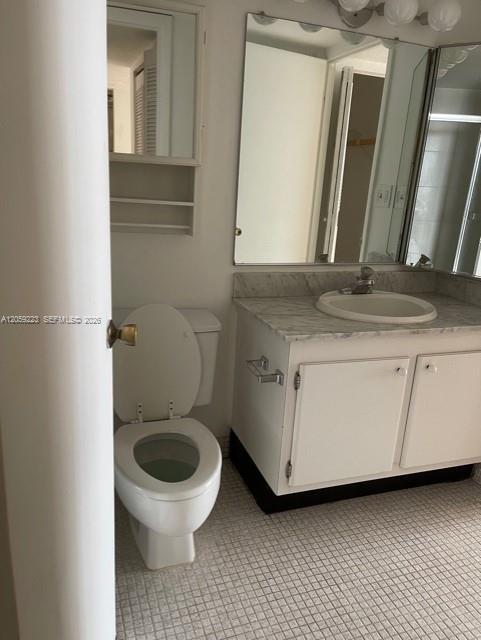 Building Photo - 1200 NE Miami Gardens Dr