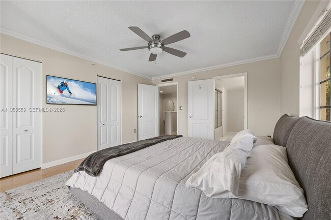 Building Photo - 300 Euclid Ave