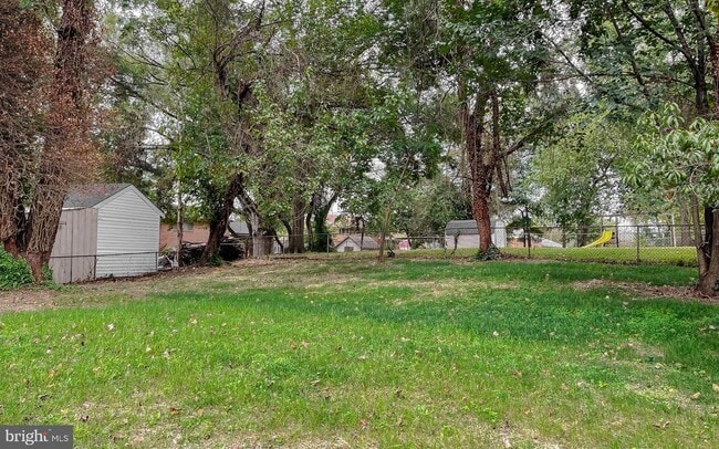 Building Photo - 7203 Westchester Dr
