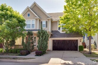Building Photo - 2215 Grizzly Run Ln