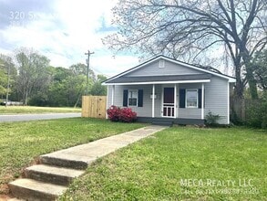 Building Photo - 320 Skyland Ave