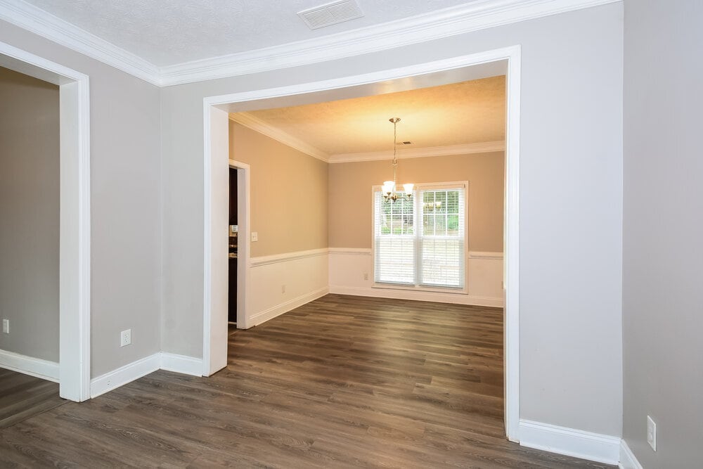 Building Photo - 2105 Caneridge Dr