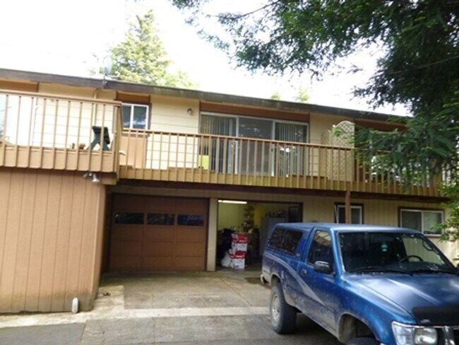 Building Photo - 1432