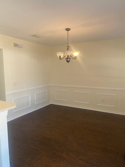 Building Photo - 1508 Blue Magnolia Rd