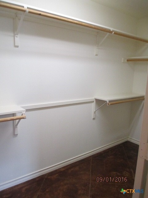 Building Photo - 125 Gemini Ct