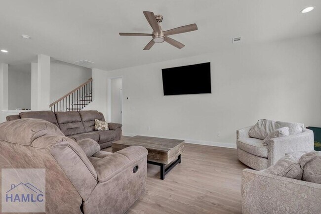 Building Photo - 268 Loblolly Ln