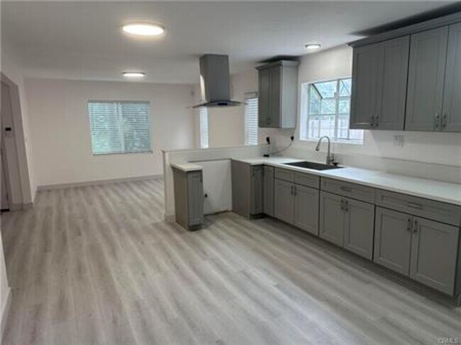 Building Photo - Secluded & Spacious La Mesa home available...
