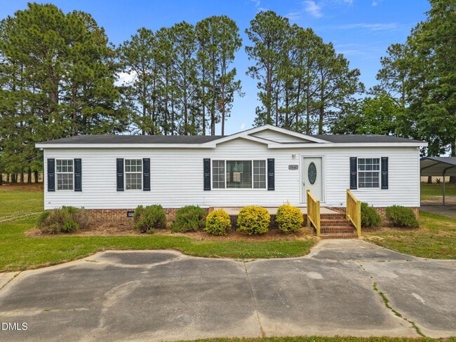 Building Photo - 8540 Godwin-Falcon Rd