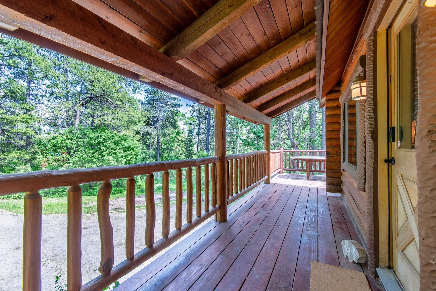 Building Photo - 7204 Pine Tree Rd