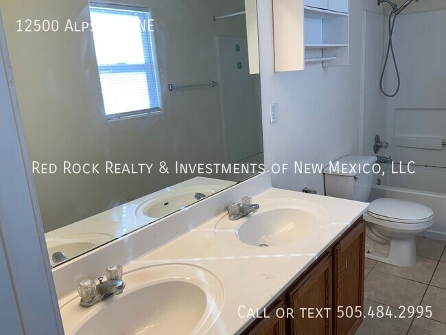 Building Photo - 12500 Alps Way NE