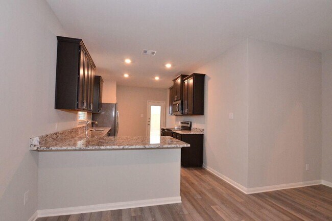 Building Photo - 146 Star Spangled Dr