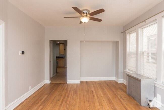 Building Photo - 4874 N Kilpatrick Ave