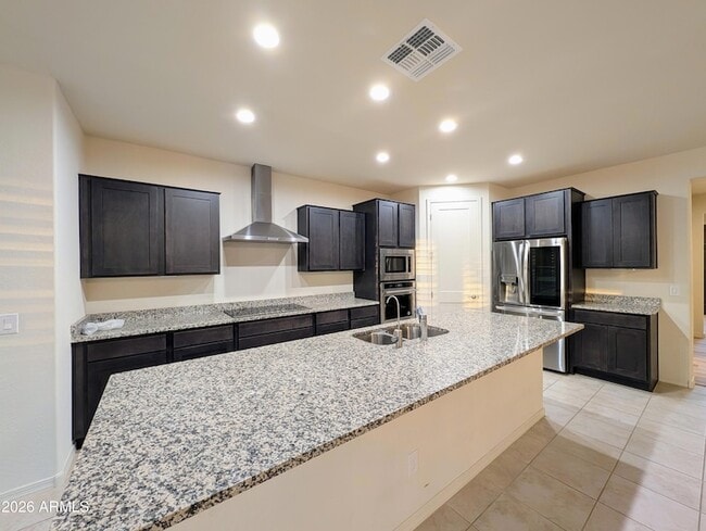 Building Photo - 5902 N 86th Dr