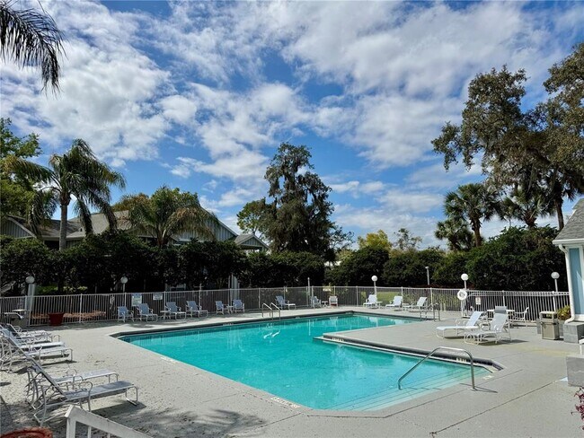 Building Photo - 709 Secret Harbor Ln