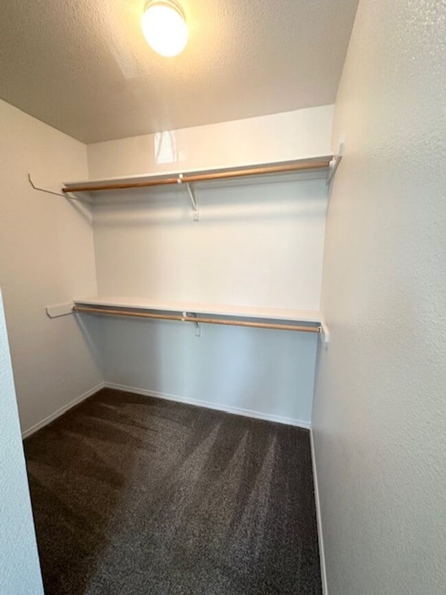Building Photo - Affordable living at Westside Apartments!