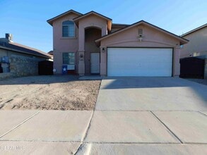 Building Photo - 14024 Tierra Halcon Dr