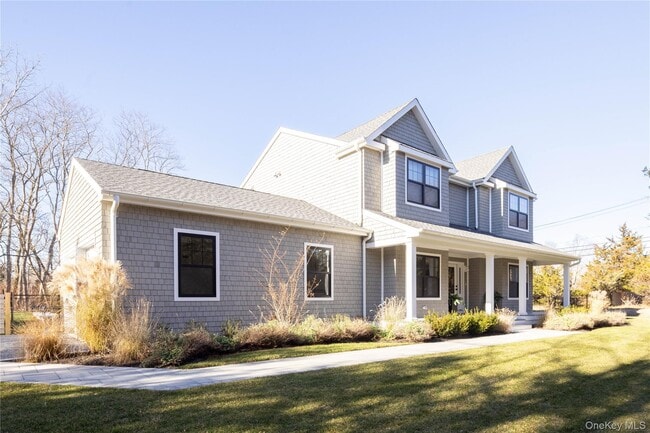 Building Photo - 242 Maple Ln