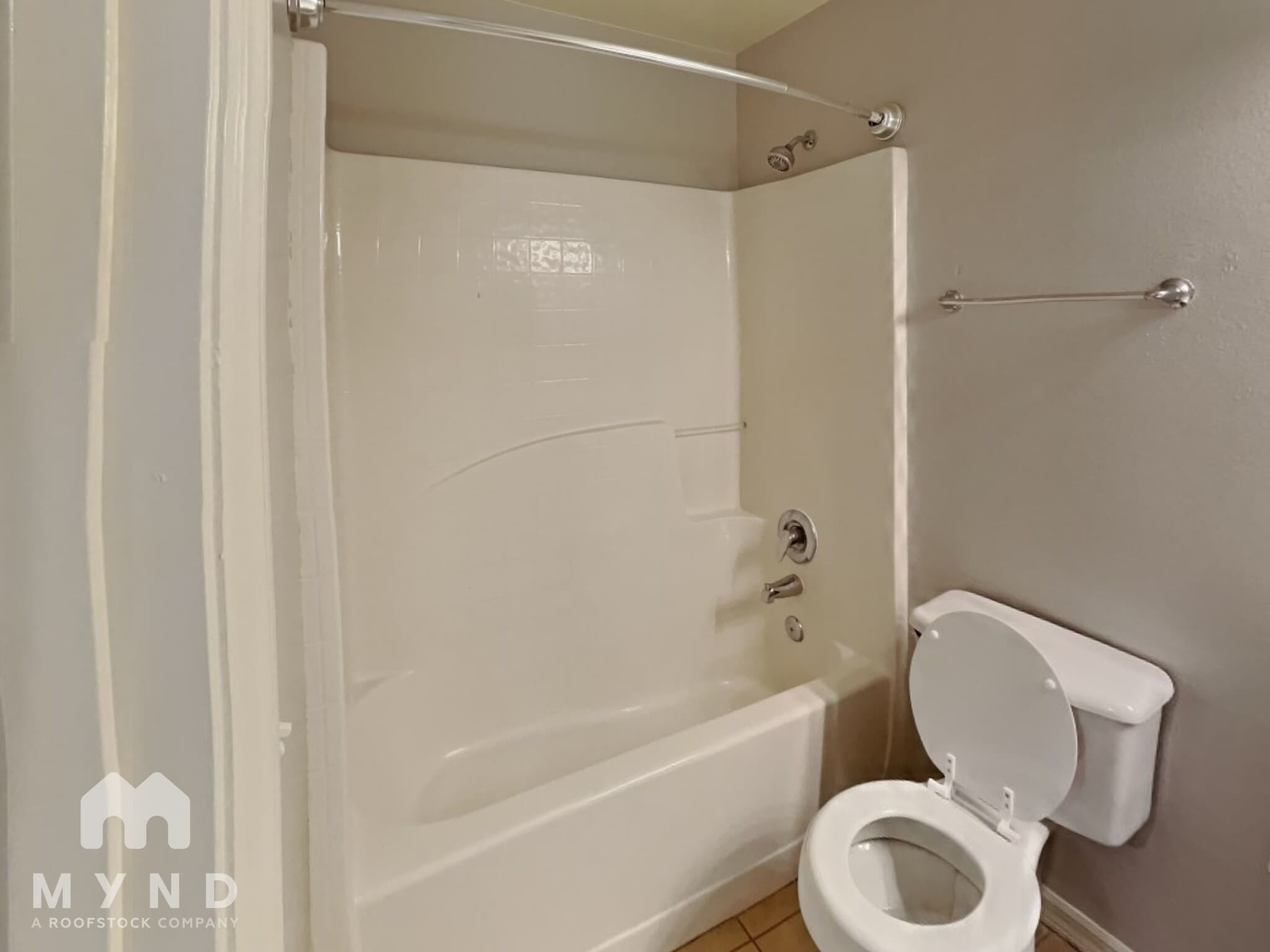 Building Photo - 6218 Calamari Pl