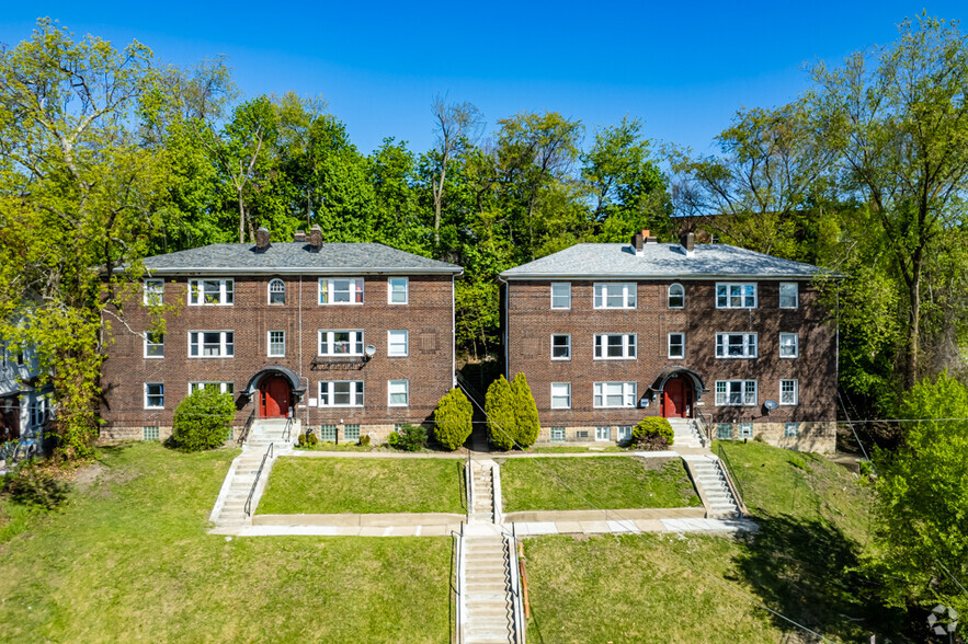Primary Photo - 5735 Hobart St, Pittsburgh, PA 15217