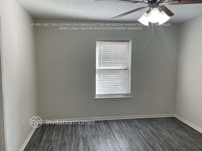 Building Photo - 3410 Hideaway Ln