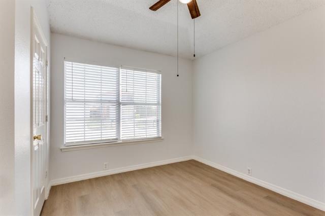 Building Photo - 8440 Orleans Ln