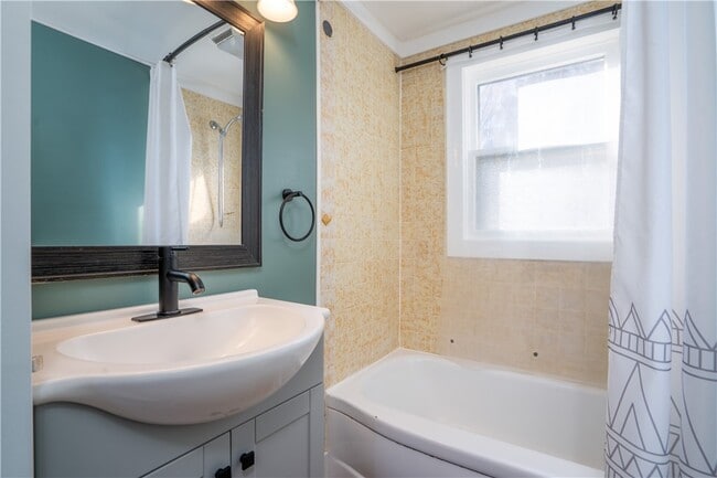 Building Photo - 3367 NY-488