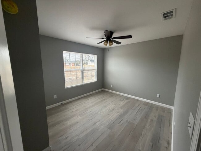 Building Photo - 3 Bed 2 Bath Brick Home - New Construction - Coming Soon