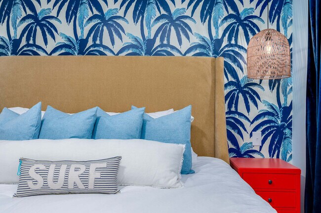 Building Photo - 1136 9th Square