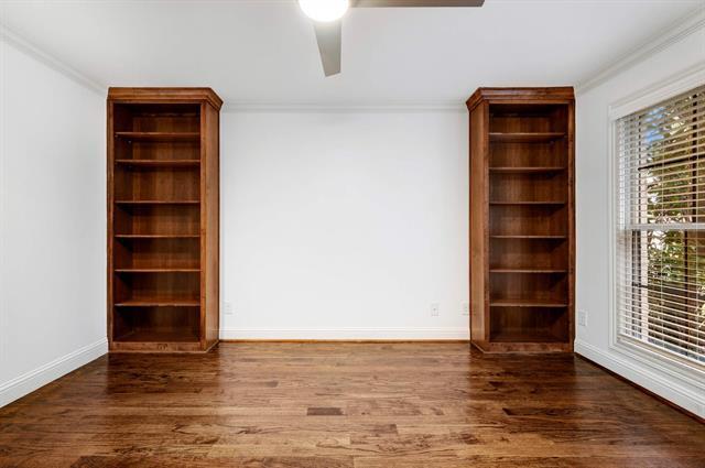 Building Photo - 4153 Hyer St