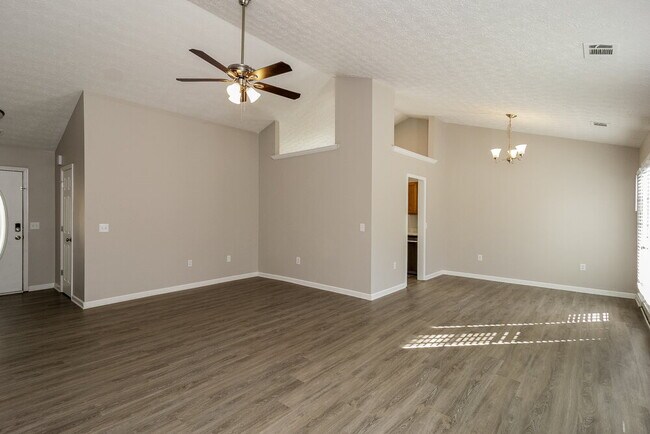 Building Photo - 309 Johnny Ln