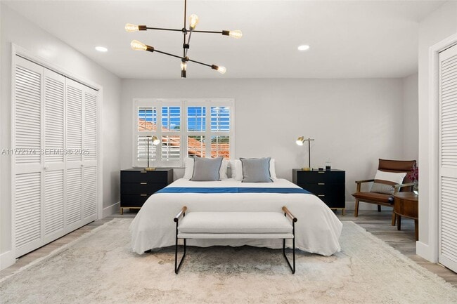 Building Photo - 911 SW 57th Ave