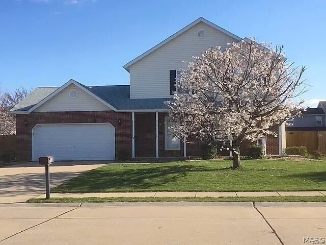 Building Photo - 347 Logan Dr