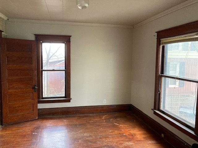 Building Photo - 911 6th St