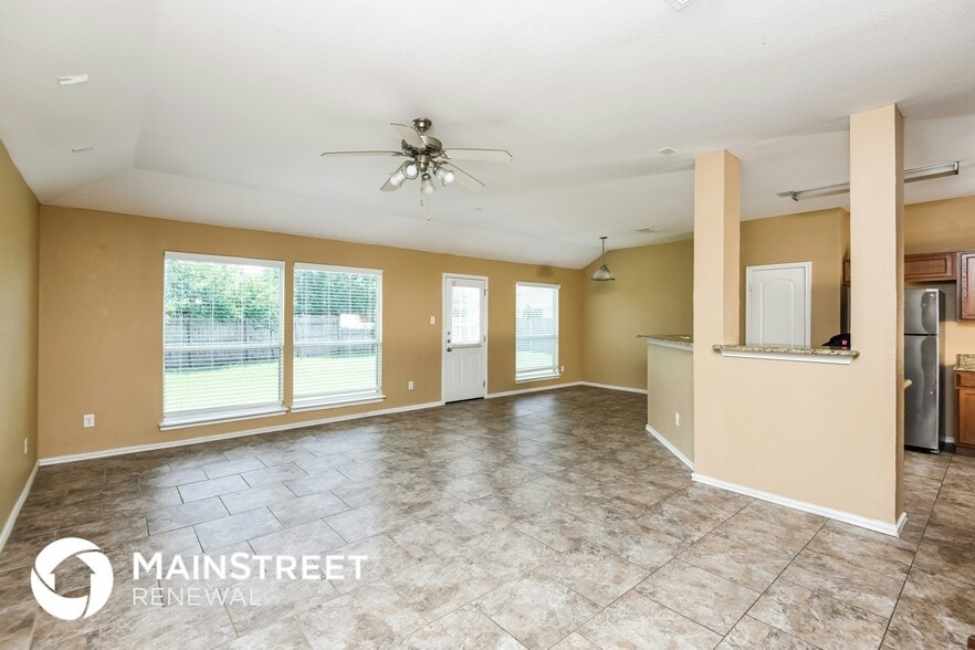 Building Photo - 3457 Cayman Dr