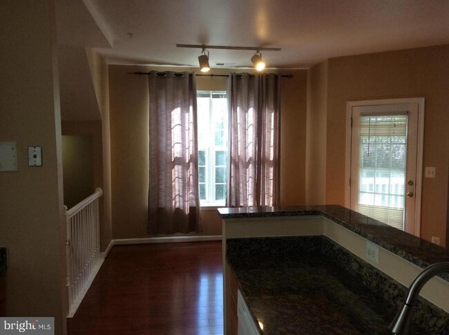 Building Photo - 14505 Hampshire Hall Ct