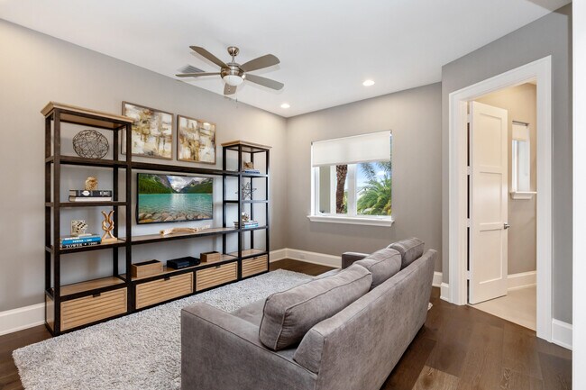 Building Photo - 3211 NE 27th Ave