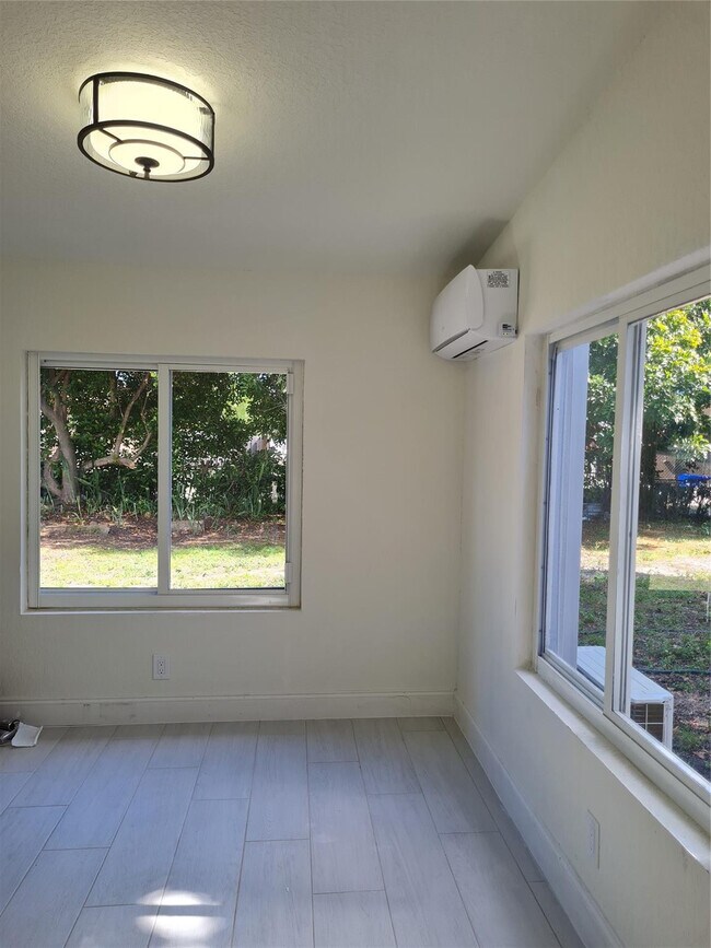 Building Photo - 4390 Ter