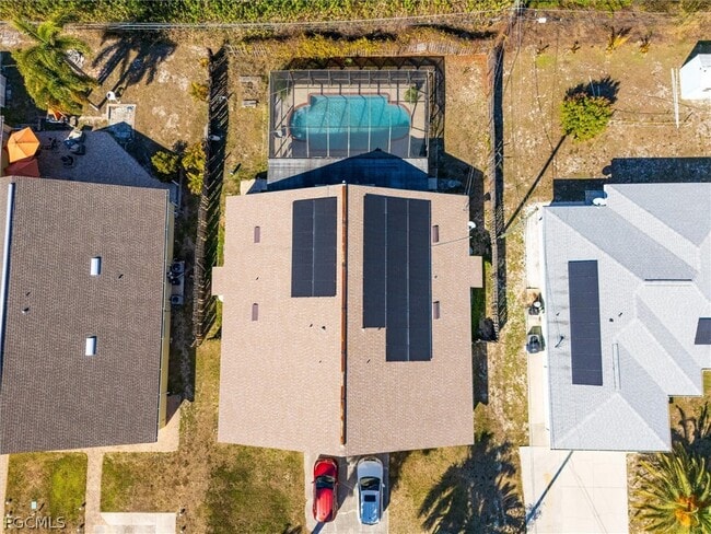 Building Photo - 7261 Albany Rd