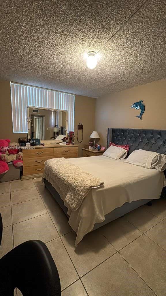 Building Photo - 1810 SW 81st Ave