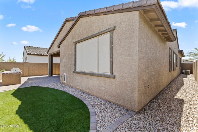 Building Photo - 2603 S Barks Canyon Trail