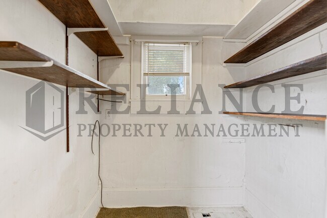 Building Photo - 109 N Emporia St