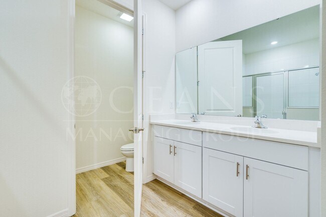 Building Photo - Refined Living in Halifax Plantation – Con...