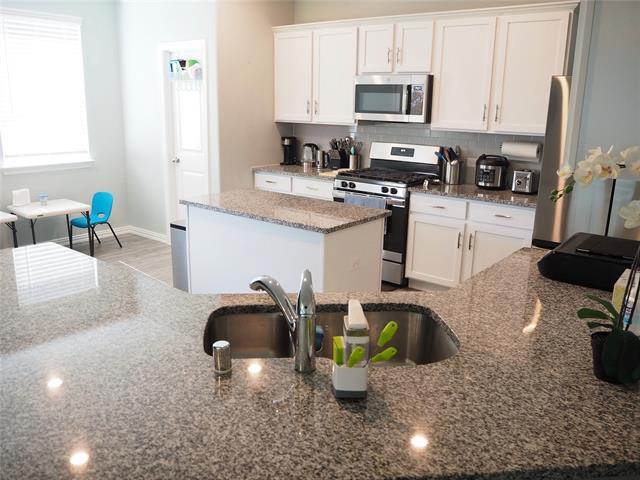 Building Photo - 1116 Mesquite Ln