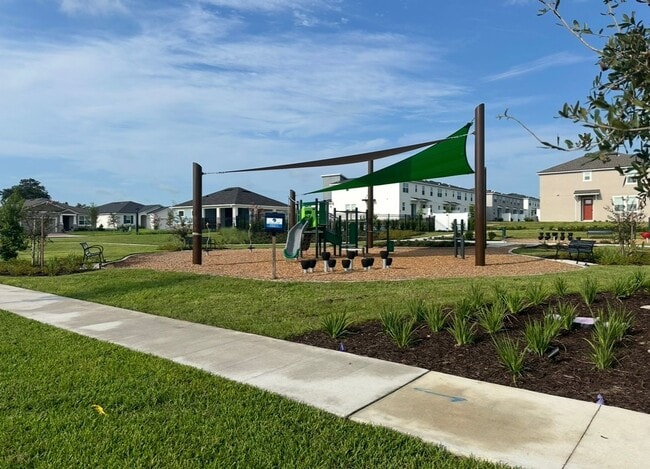 Building Photo - Kissimmee 5 Bedroom/3 Baths Home For Rent in 34747