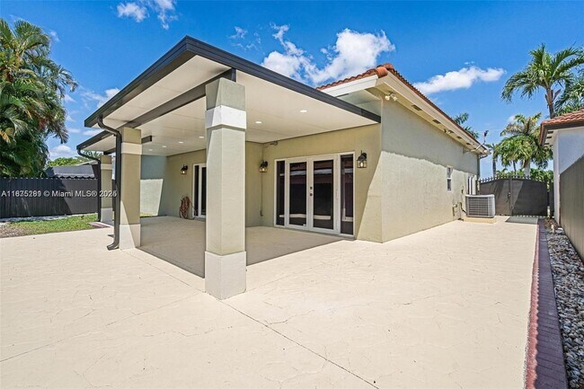 Building Photo - 14880 SW 32nd St
