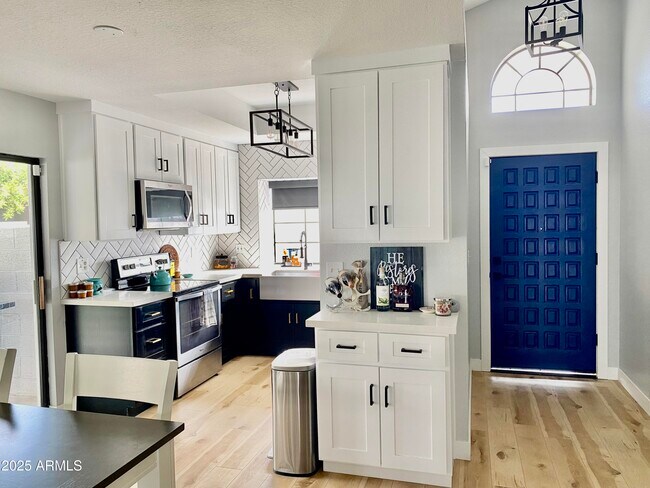 Building Photo - 19040 N 32nd Way