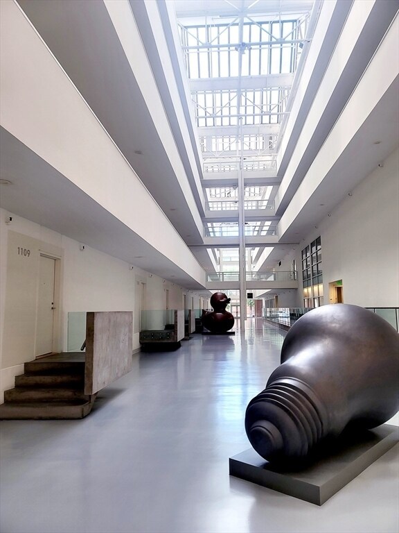 Building Photo - 42 8th St