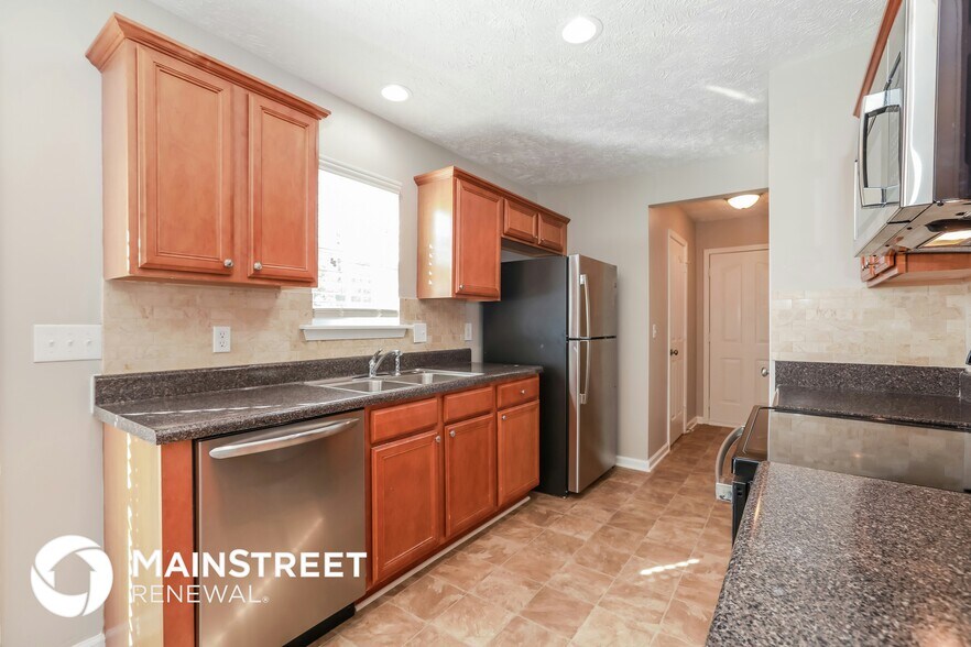 Building Photo - 1301 Fall Pkwy